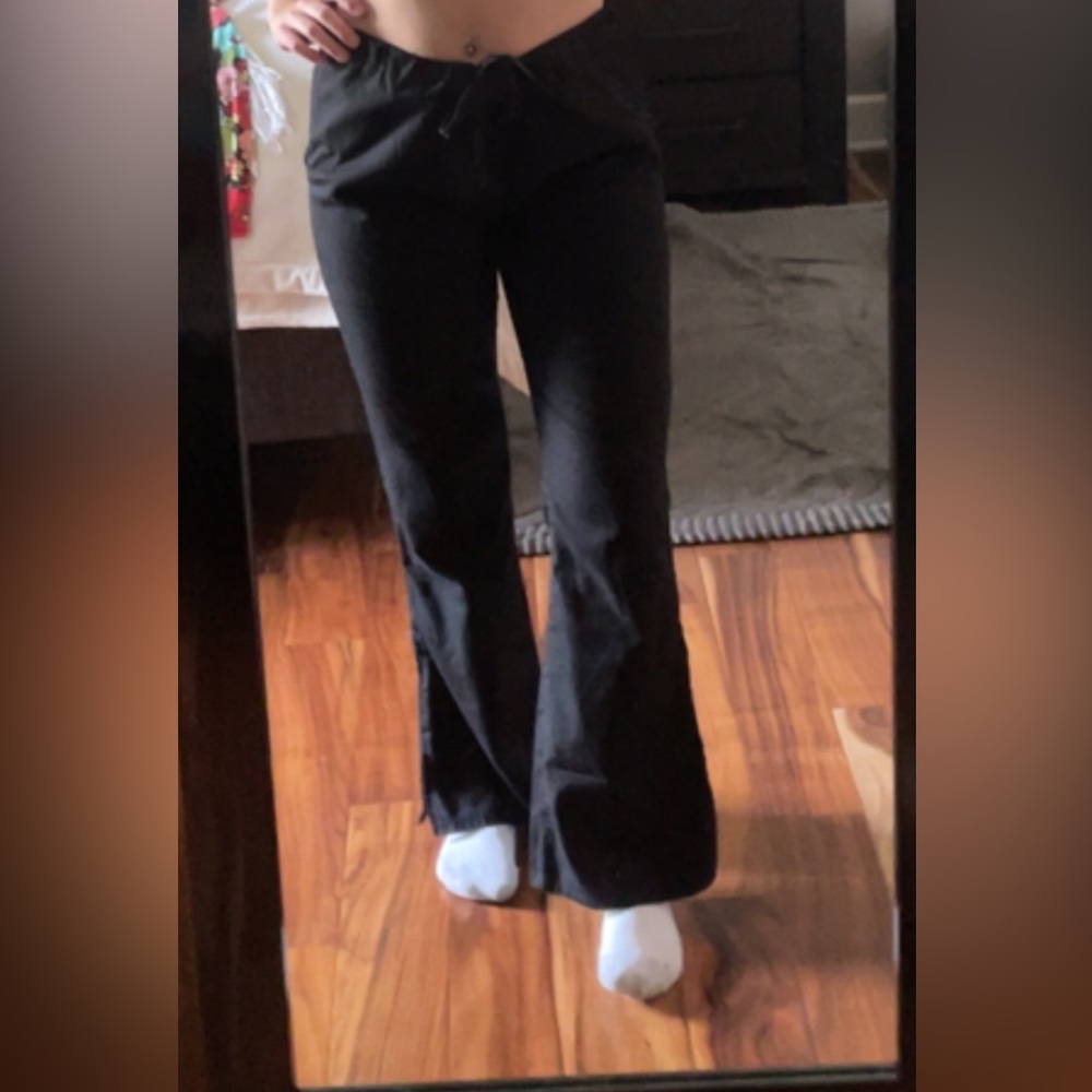 BLack Cherokee Scrubs